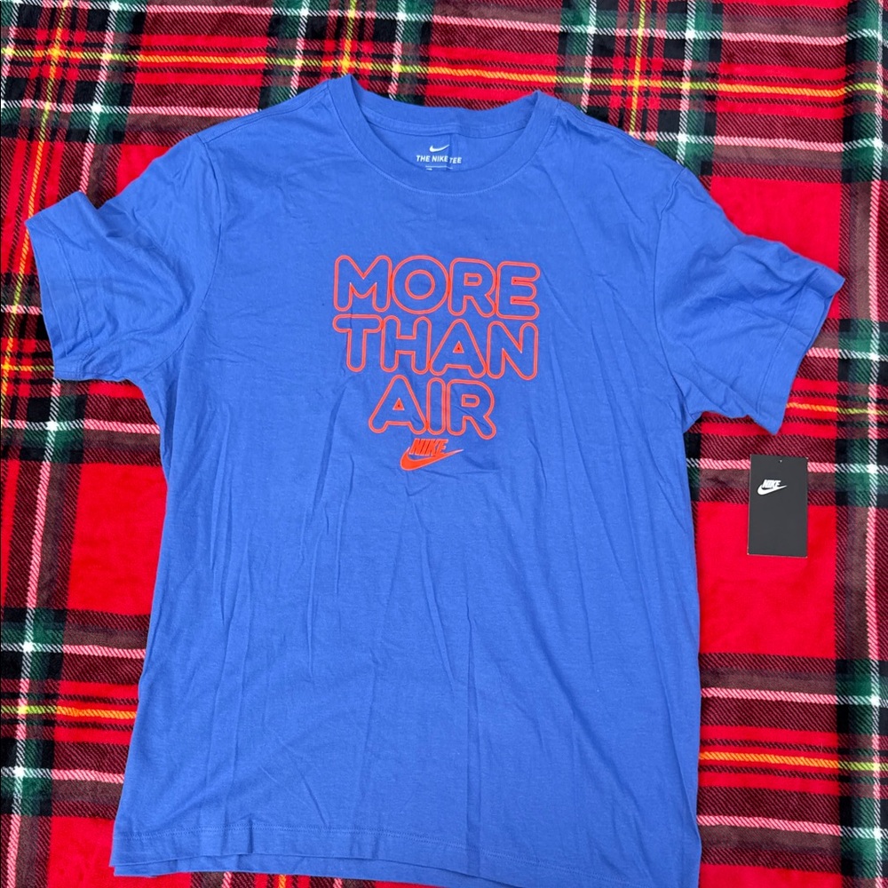 Nike Men's Blue Tee with Red Accents